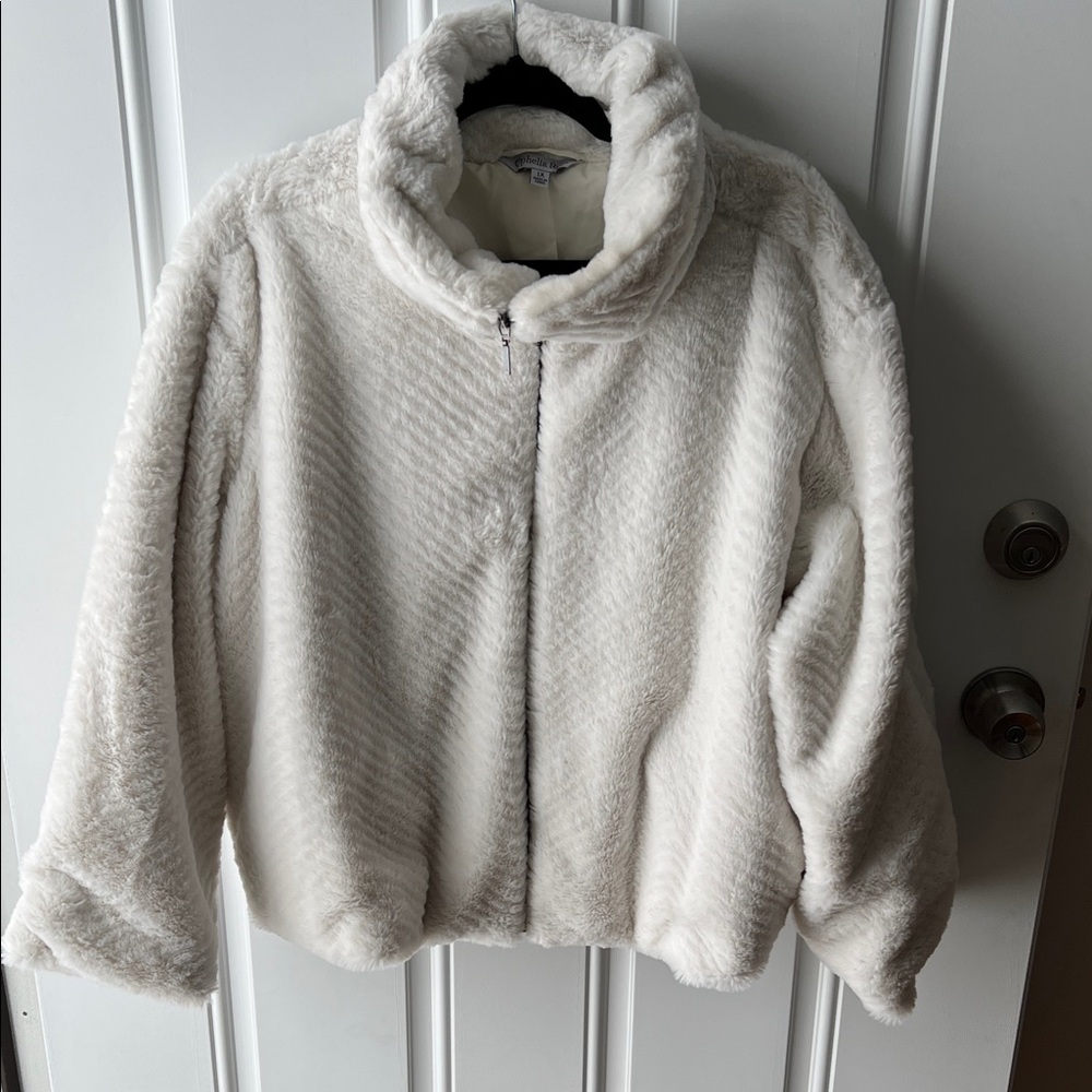 Women's White Faux Fur Jacket